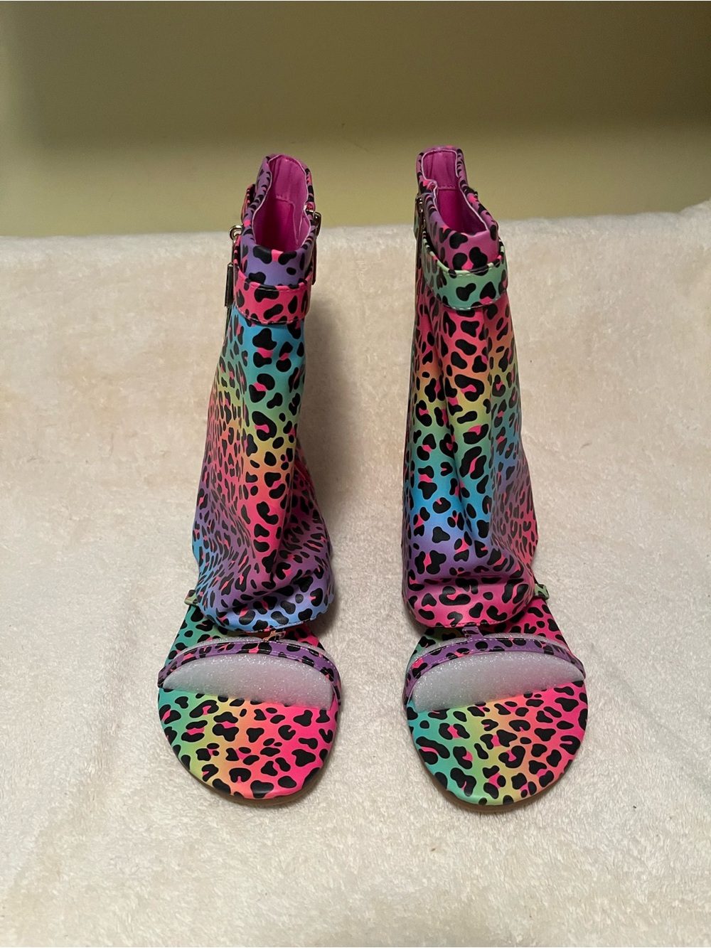 Festive Rainbow Leopard Print Open-Toe Ankle Heels - Multicolor